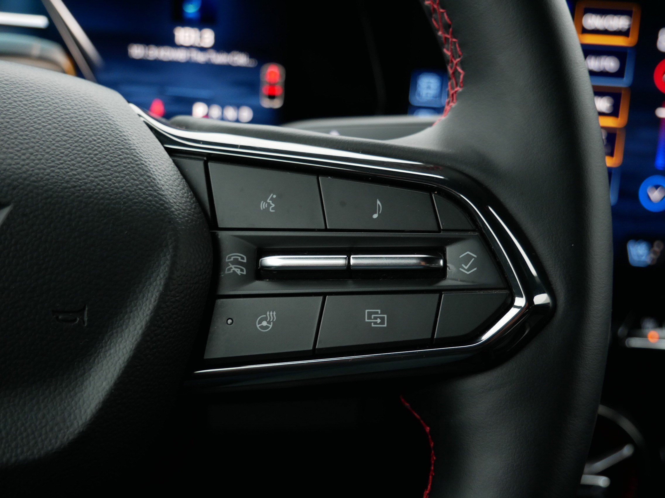 Used 2024 Chevrolet Blazer EV RS image 29