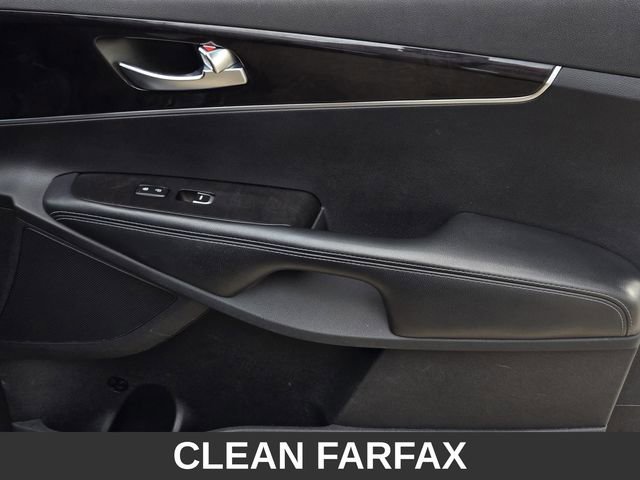 Used 2018 Kia Sorento LX image 8