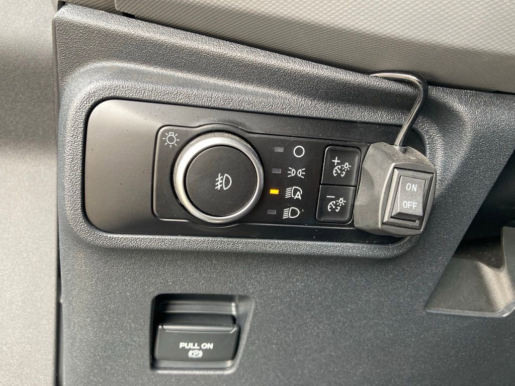 Used 2023 Ford Bronco Big Bend w/ Sasquatch Package image 13