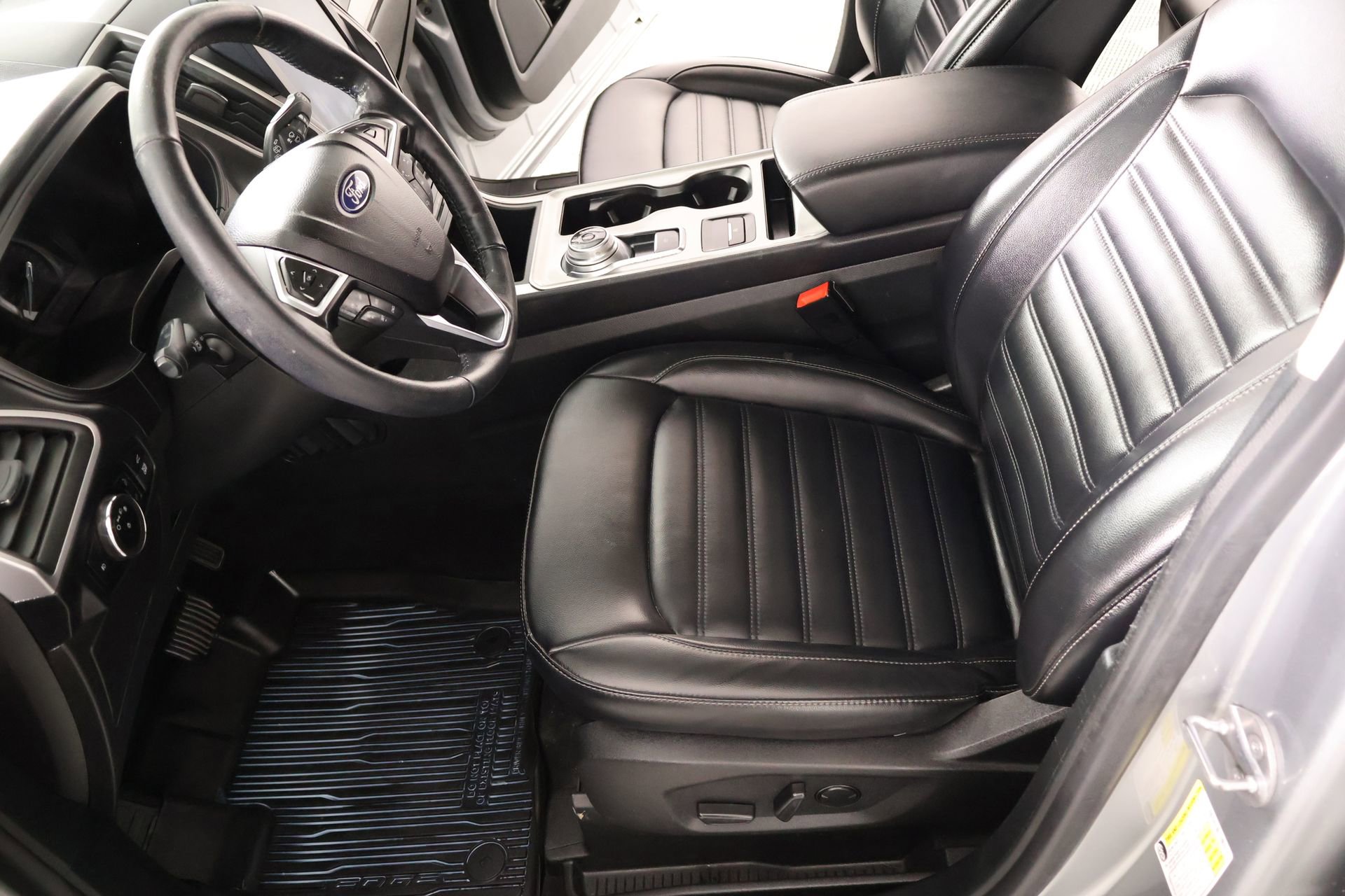 Used 2023 Ford Edge SEL w/ Convenience Package AWD/4WD image 11