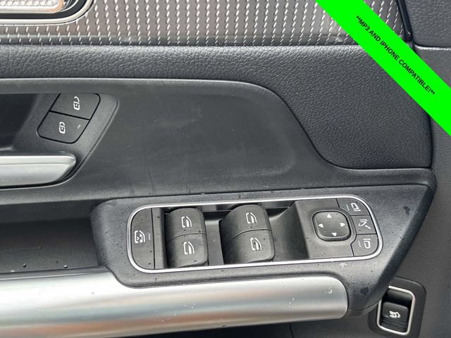 Used 2021 Mercedes-Benz GLA 250 4MATIC image 9