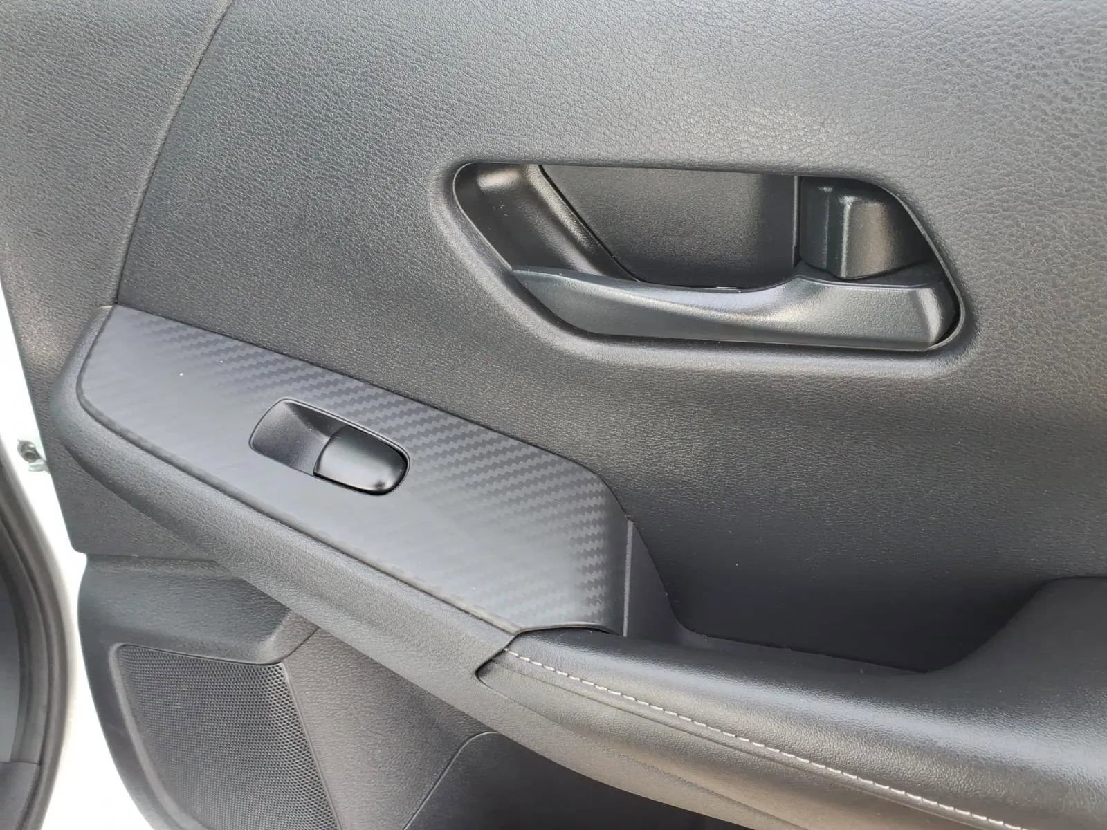Used 2024 Nissan Sentra SV FWD image 15
