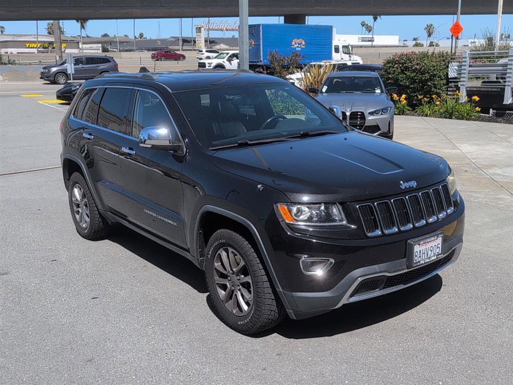 Used 2014 Jeep Grand Cherokee Limited w/ Trailer Tow Group IV AWD/4WD image 4