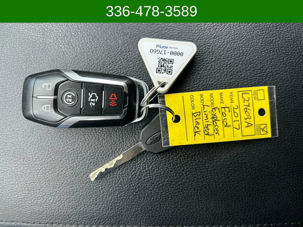 Used 2017 Ford Explorer Limited w/ Equipment Group 301A FWD image 11