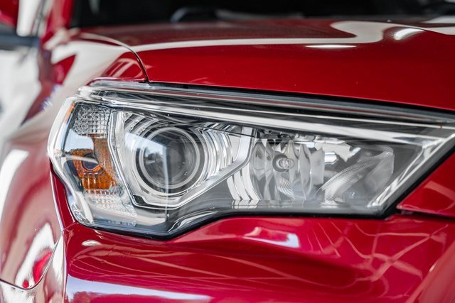 Used 2019 Toyota 4Runner Limited image 9