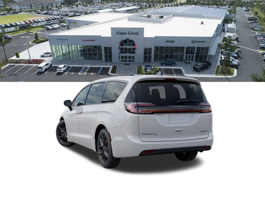 New 2026 Chrysler Pacifica Limited w/ S Appearance Package image 4