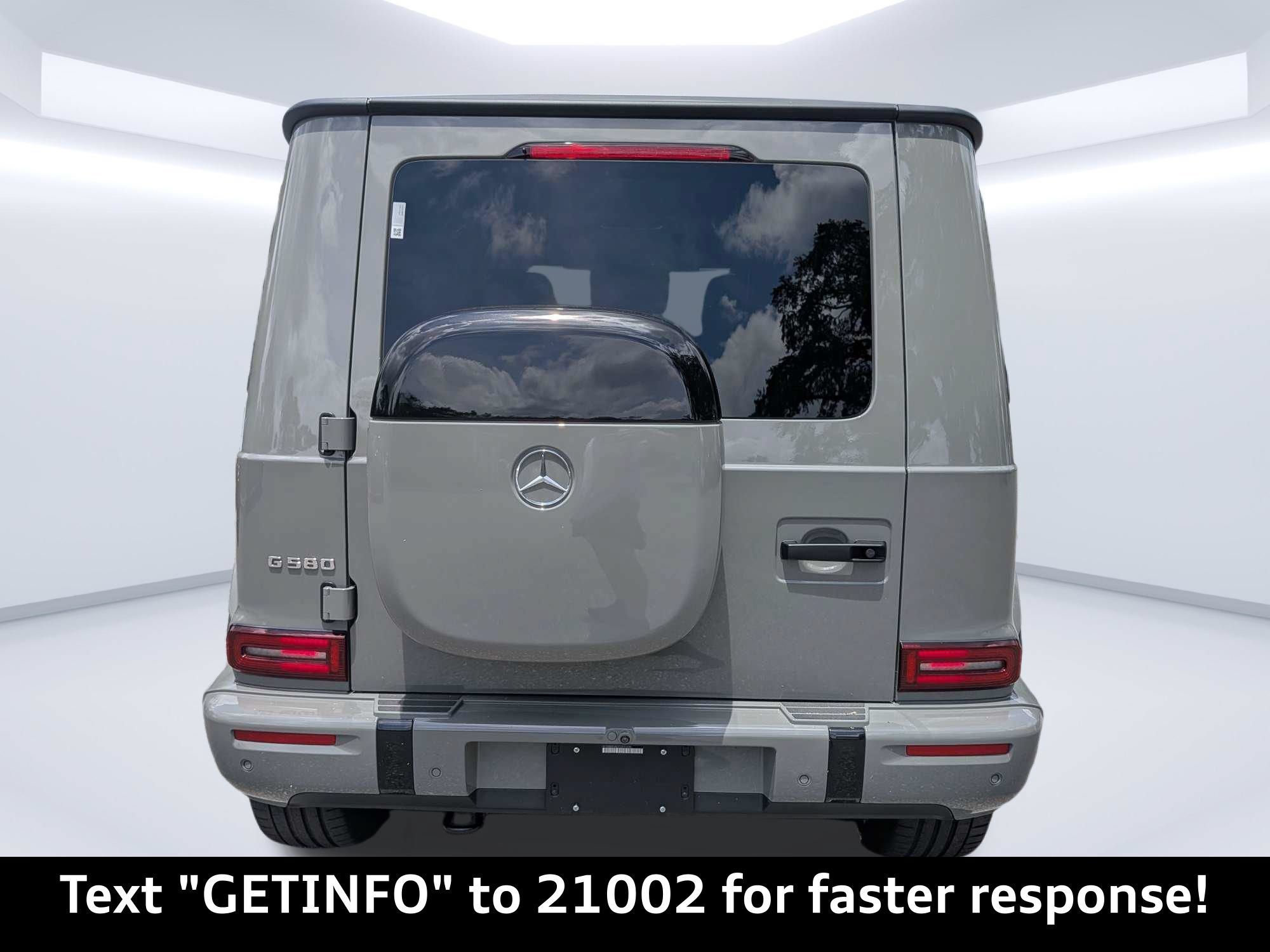 Used 2025 Mercedes-Benz G 580 w/ EQ Technology image 4