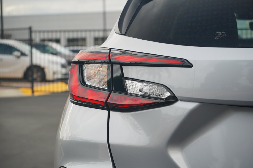 New 2026 Subaru Crosstrek 2.5i Limited AWD/4WD image 8