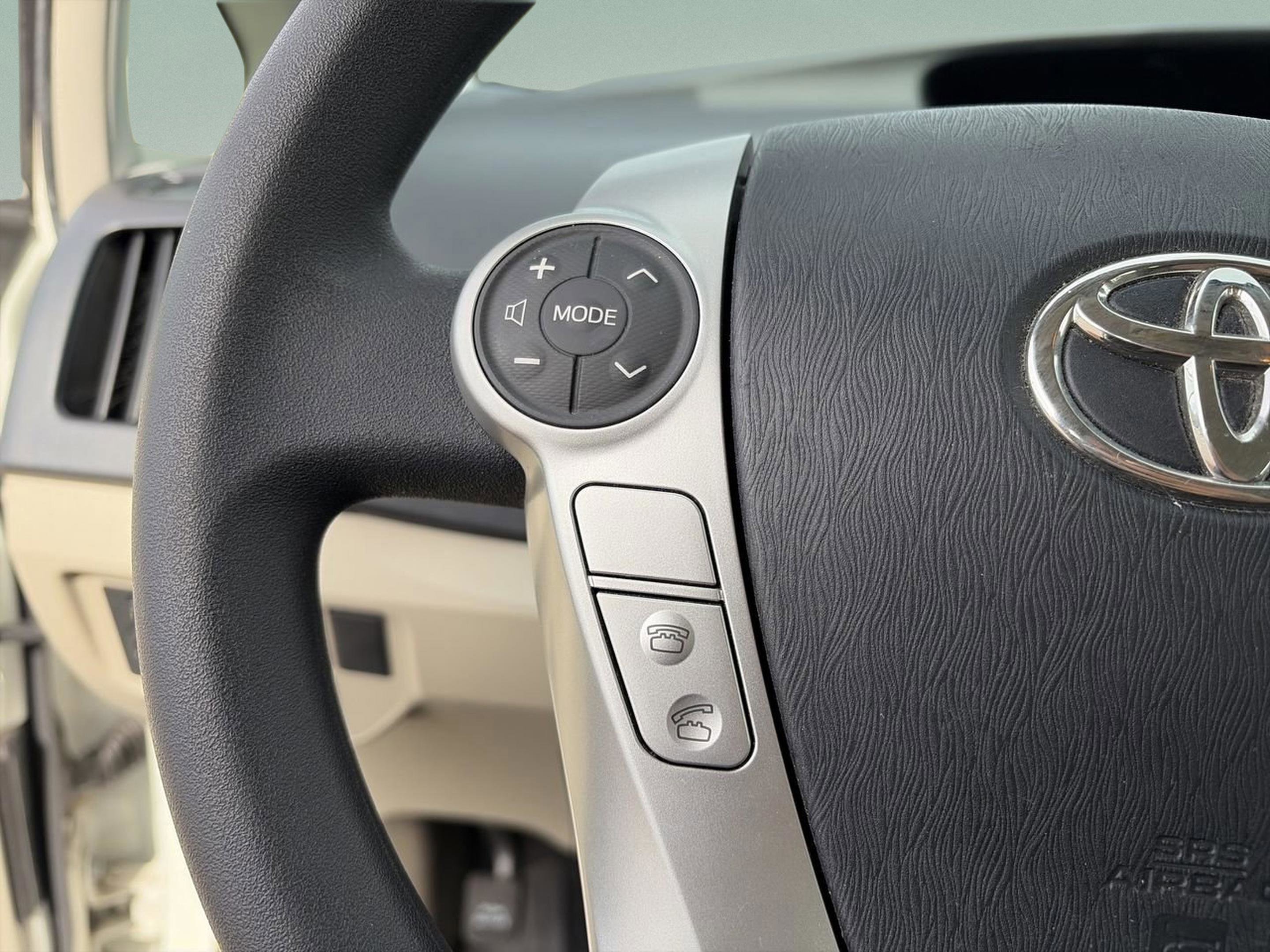 Used 2012 Toyota Prius Two image 13