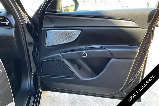 Used 2024 Maserati Grecale GT AWD/4WD image 23