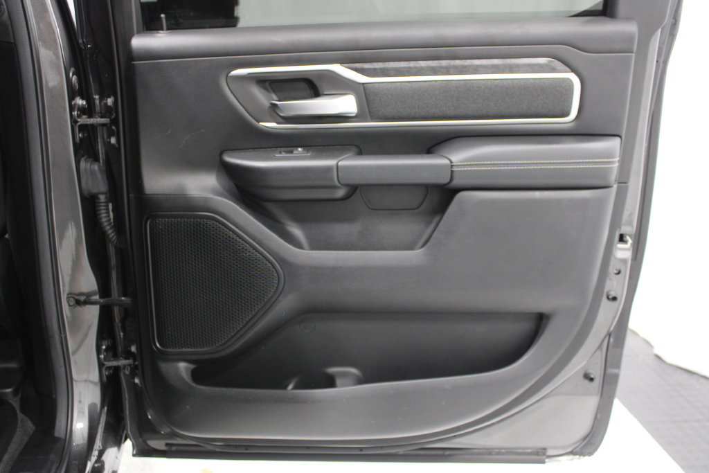 Used 2020 RAM 1500 Big Horn AWD/4WD image 19