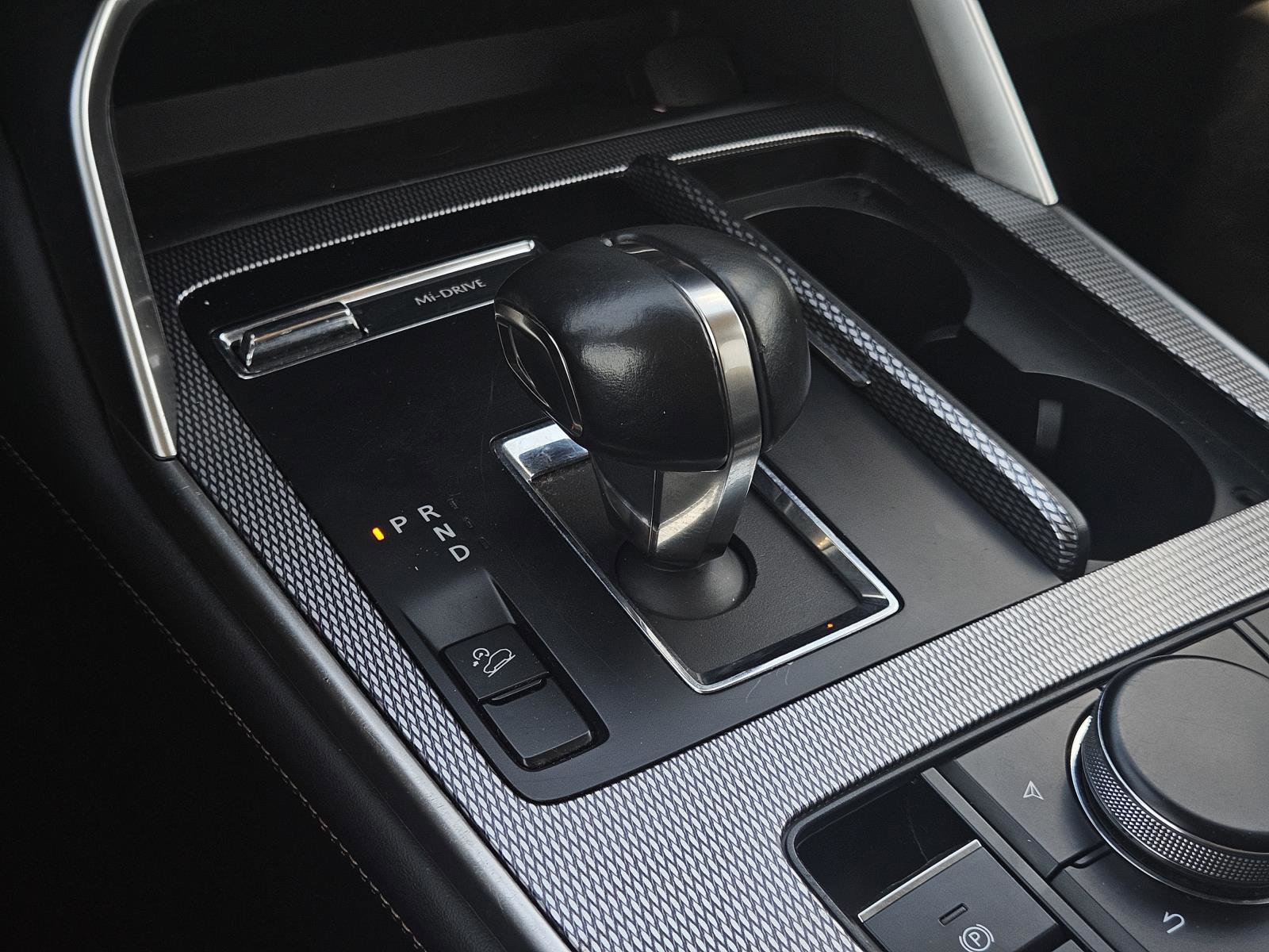 Used 2024 MAZDA CX-90 3.3 Turbo w/ Preferred Plus image 24