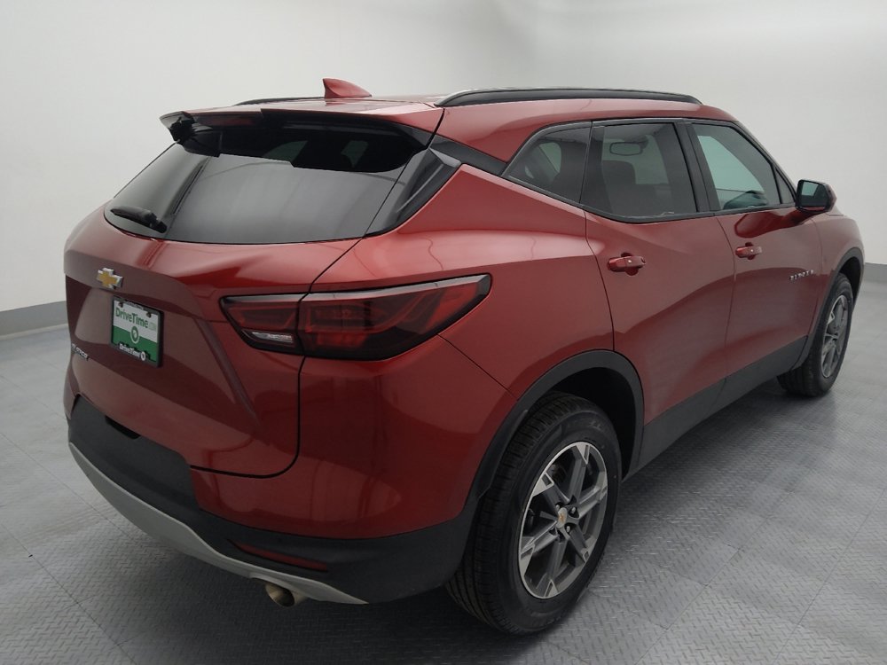Used 2024 Chevrolet Blazer LT w/ Convenience Package FWD image 9