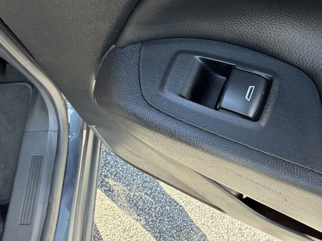 Used 2022 Chevrolet Equinox LT FWD image 25