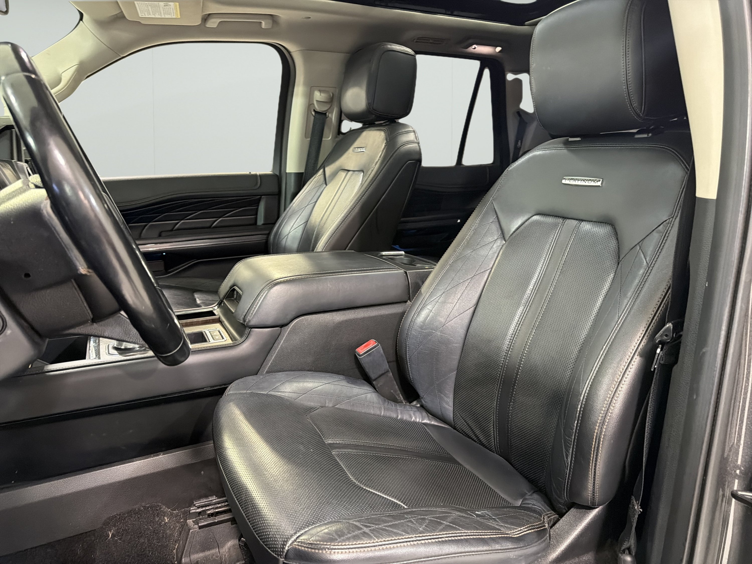 Used 2018 Ford Expedition Max Platinum RWD image 9