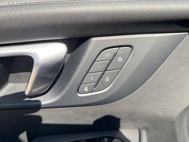 New 2026 Buick Enclave Preferred w/ Power Package image 25
