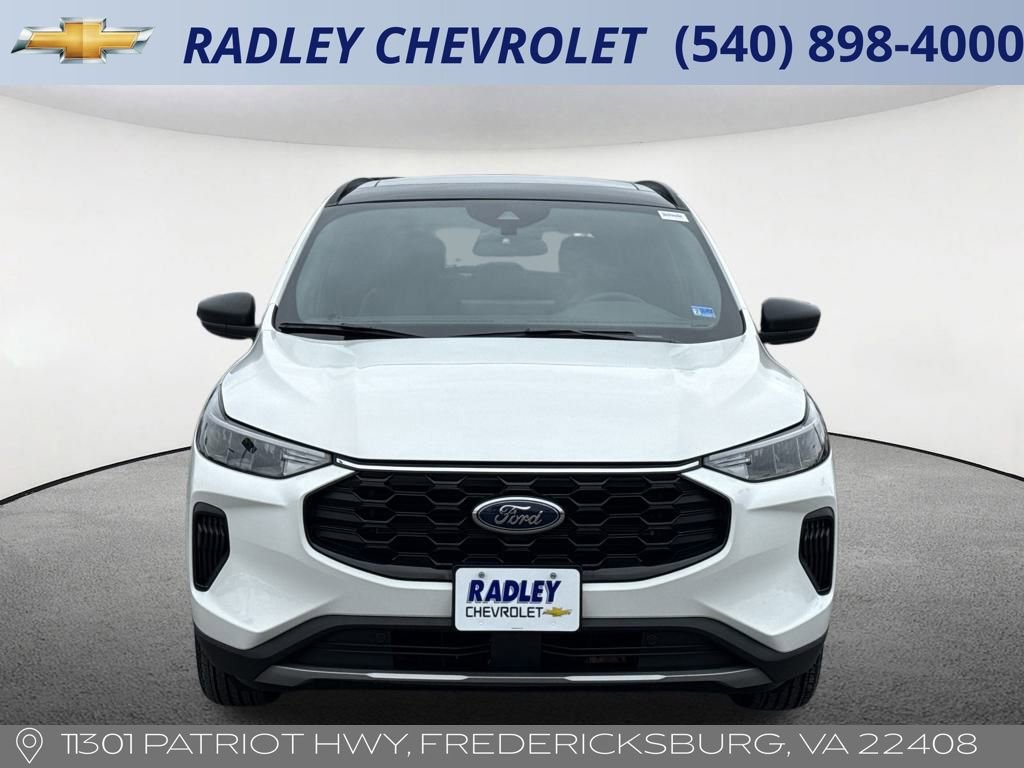 Used 2025 Ford Escape ST-Line w/ Equipment Group 301A image 23