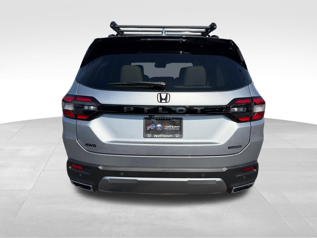 New 2026 Honda Pilot Touring image 21