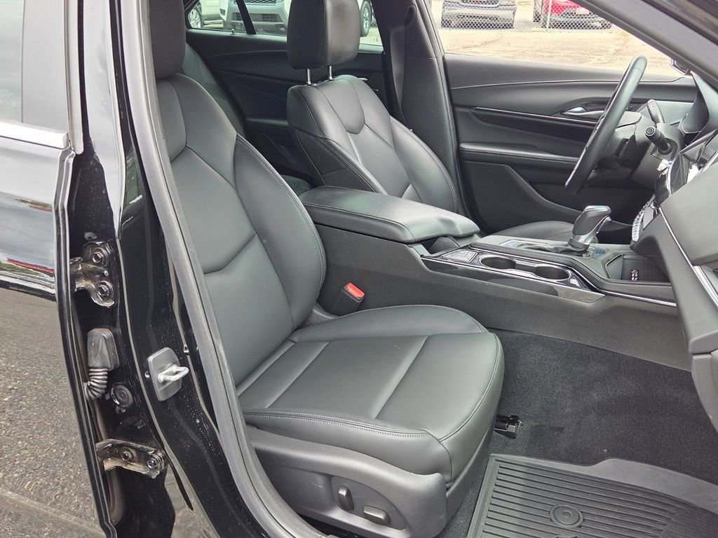 Certified 2024 Cadillac CT4 Luxury w/ Sun And Sound Package RWD image 13