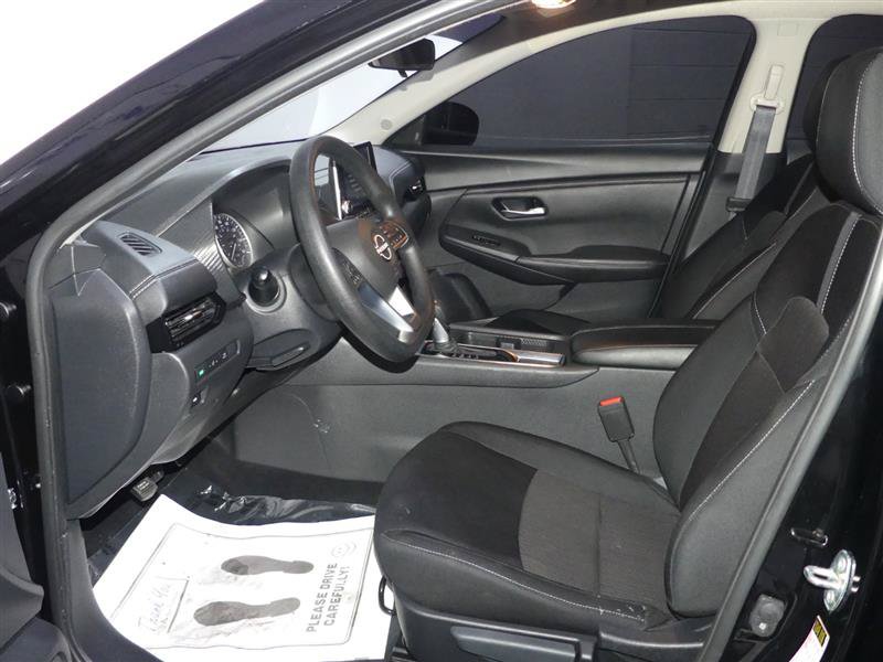 Used 2025 Nissan Sentra SV FWD image 20