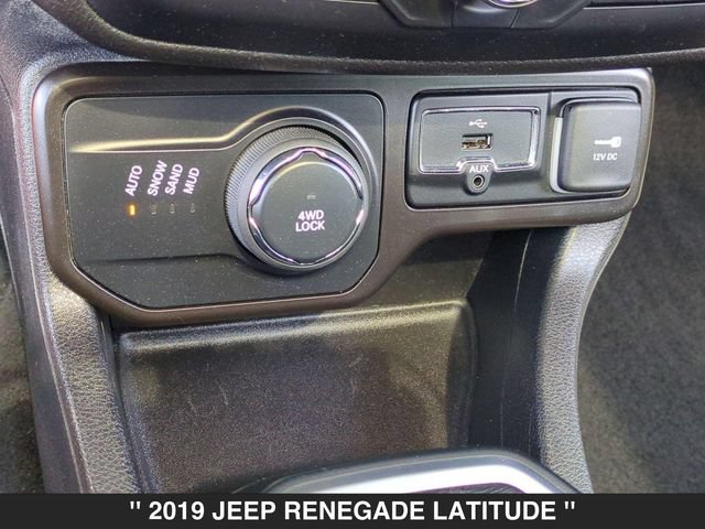 Used 2019 Jeep Renegade Latitude w/ Popular Equipment Group AWD/4WD image 26