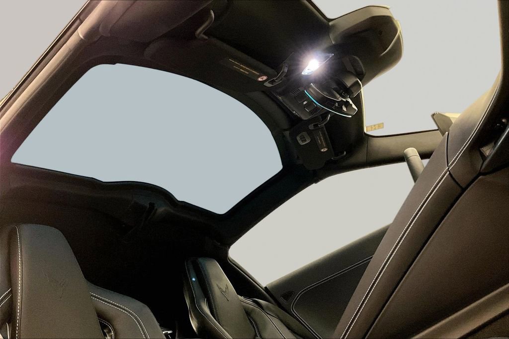 Used 2024 Chevrolet Corvette Stingray Preferred Cpe w/ Z51 Performance Package image 24