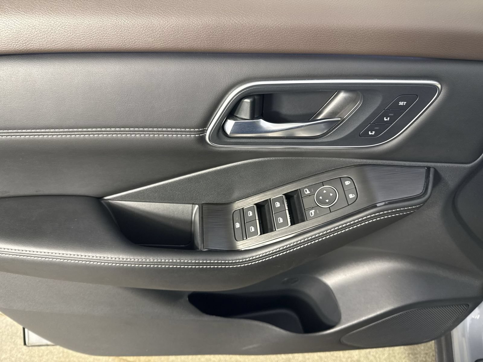 Certified 2023 Nissan Rogue Platinum AWD/4WD image 23
