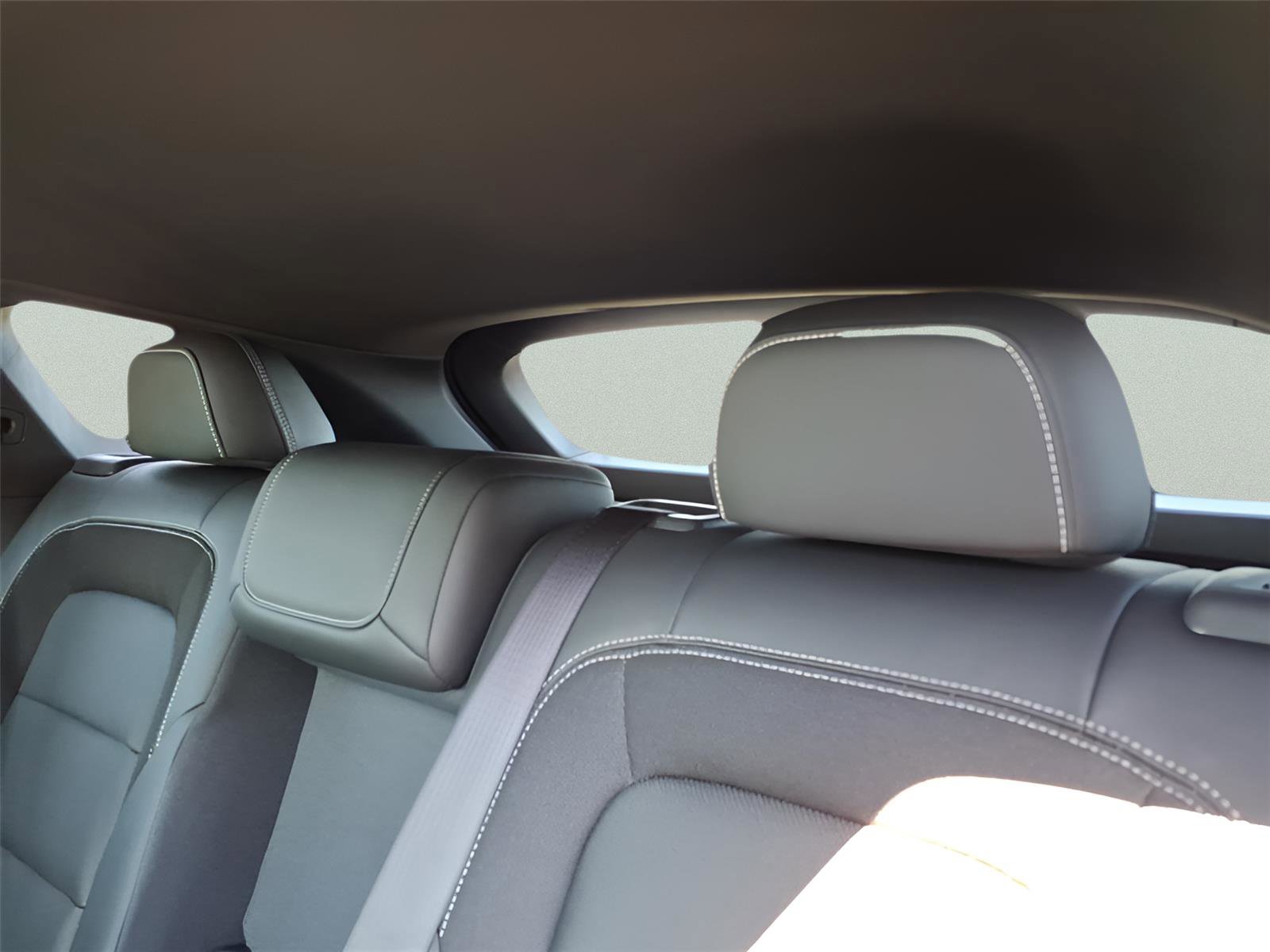 New 2025 Chevrolet Blazer EV LT AWD/4WD image 11