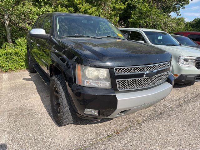 Used 2008 Chevrolet Avalanche LT w/ LT Preferred Equipment Group AWD/4WD image 1