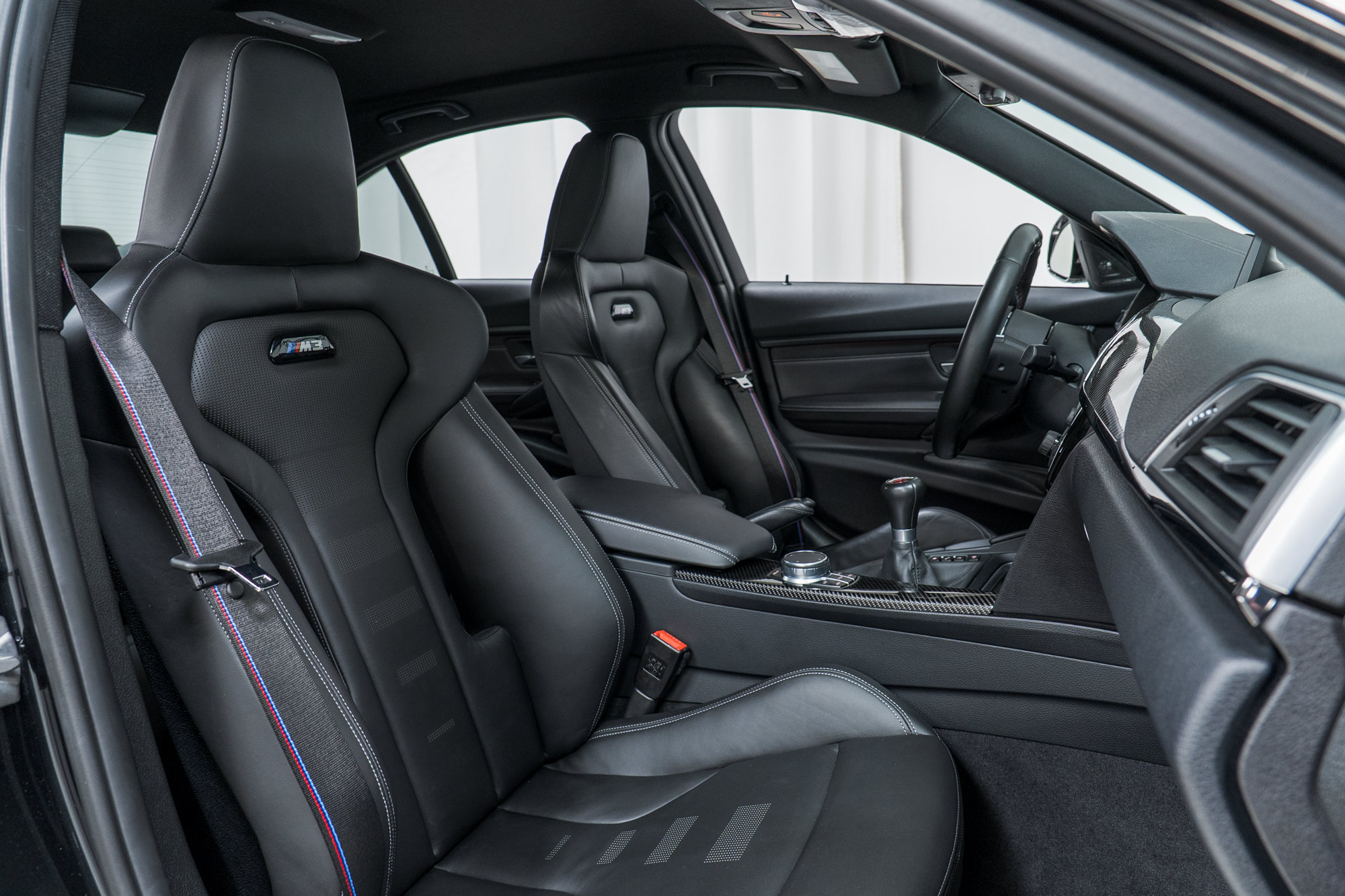 Used 2018 BMW M3 RWD image 24