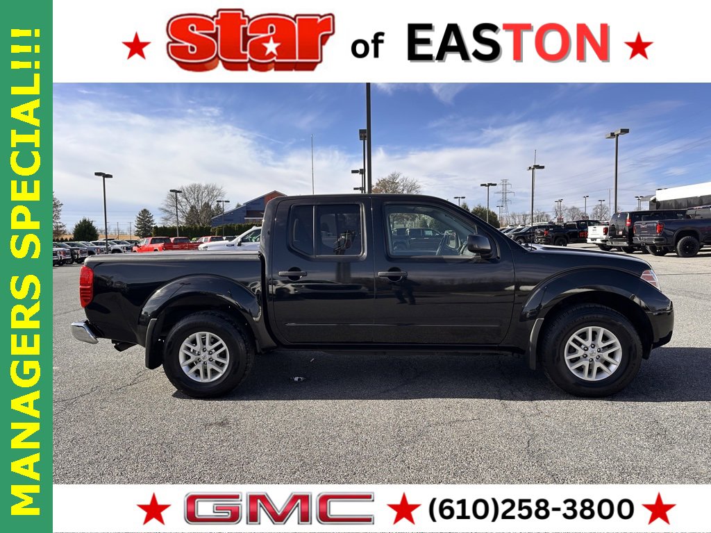 Used 2019 Nissan Frontier SV image 3