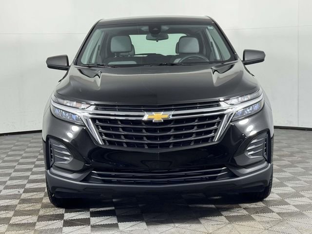 Used 2022 Chevrolet Equinox LS image 6