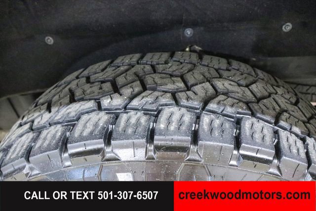 Used 2019 Chevrolet Silverado 1500 LTZ w/ LTZ Plus Package AWD/4WD image 16