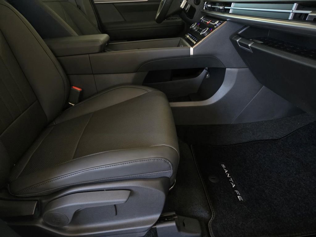 New 2025 Hyundai Santa Fe XRT AWD/4WD image 9