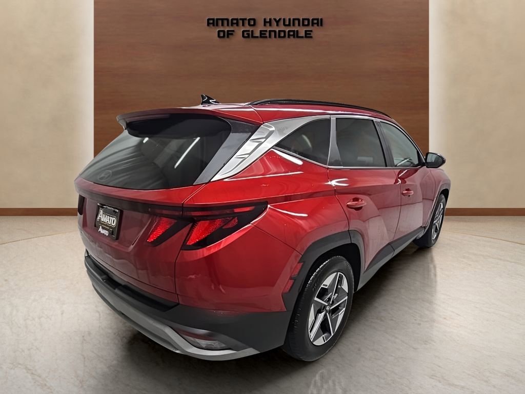 Used 2025 Hyundai Tucson SEL FWD image 6