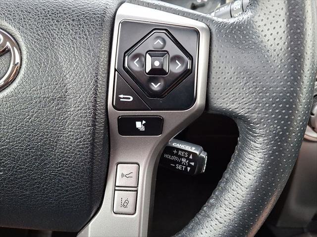 Used 2022 Toyota 4Runner SR5 Premium w/ Moonroof Package image 18