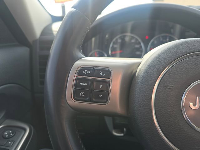 Used 2012 Jeep Liberty Limited Jet w/ Comfort/Convenience Group image 20