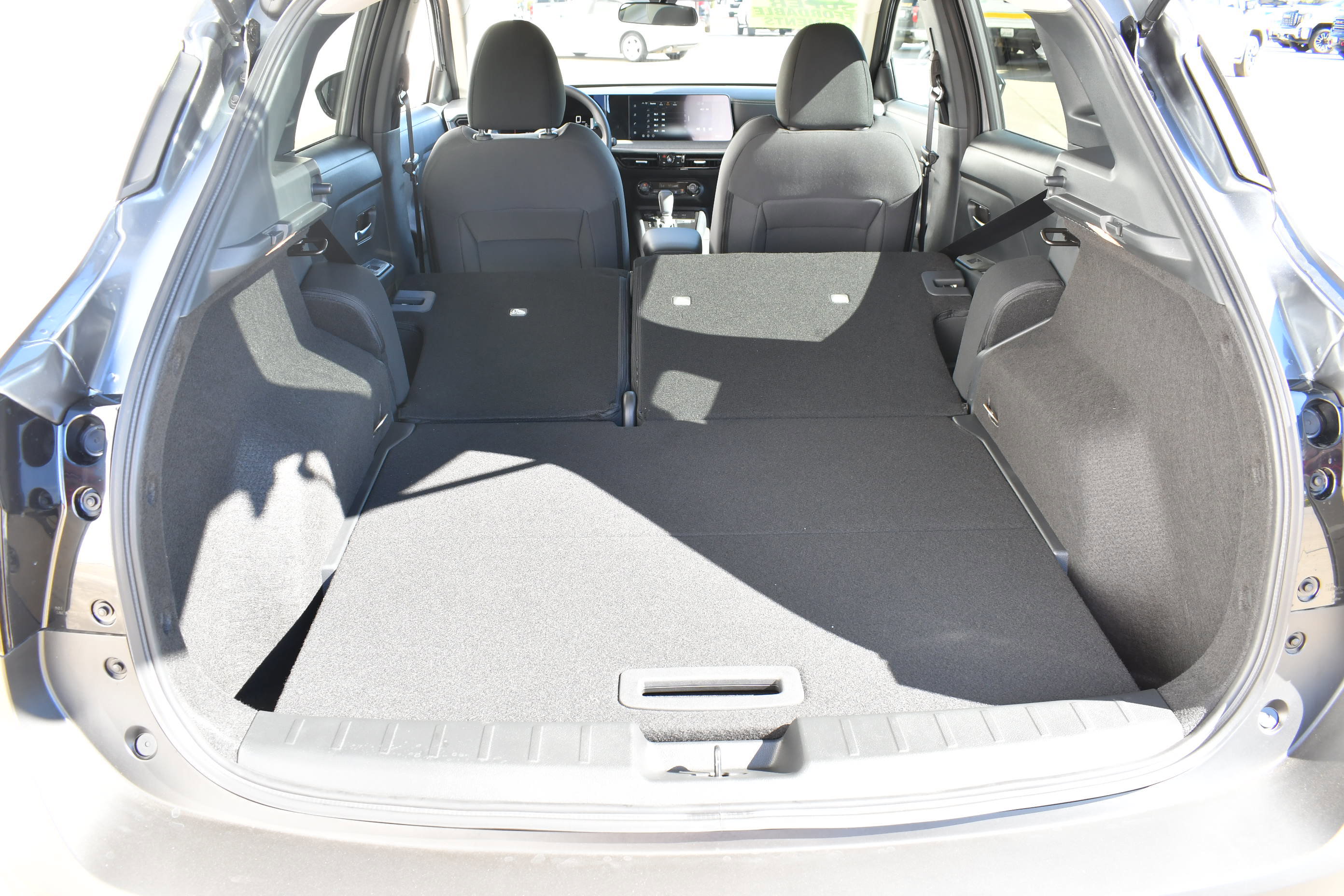 Used 2026 Nissan Kicks SV image 8