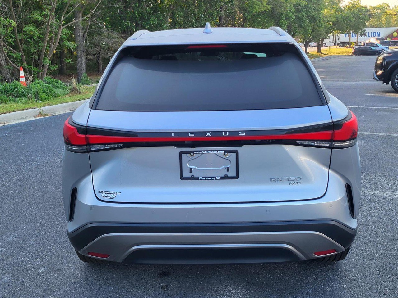 Used 2023 Lexus RX 350 Premium w/ Accessory Package image 4