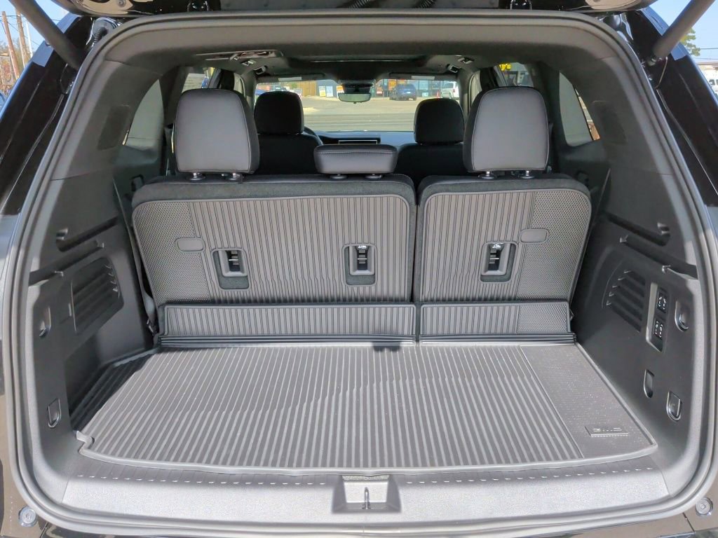 New 2026 GMC Acadia Denali w/ Super Cruise Package image 41