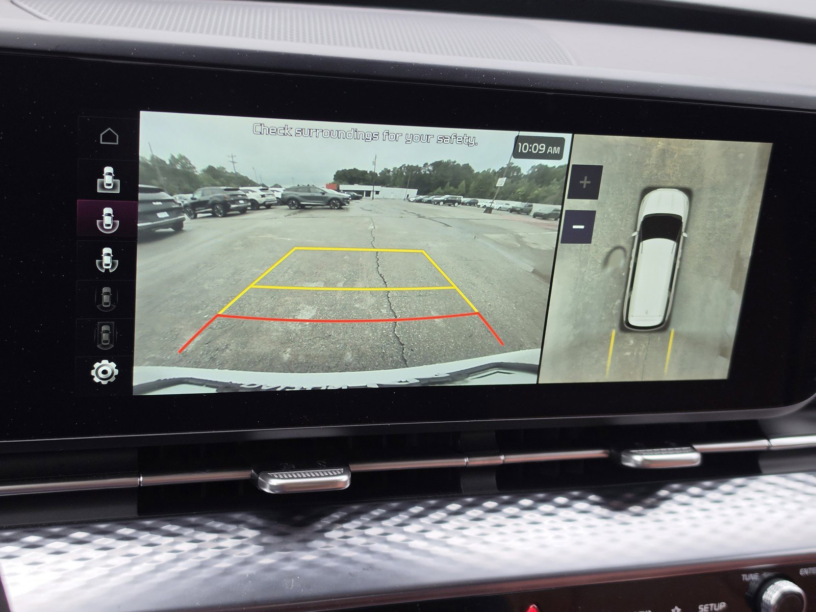 Used 2024 Kia Carnival SX Prestige FWD image 24