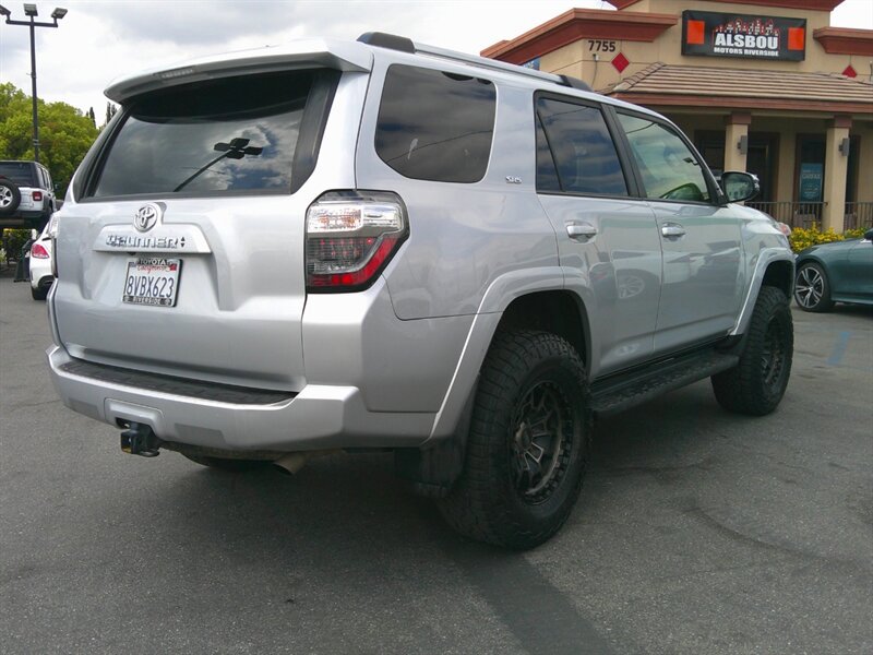 Used 2021 Toyota 4Runner SR5 Premium AWD/4WD image 36