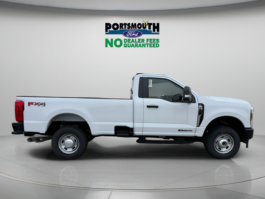 New 2025 Ford F250 XL w/ FX4 Off-Road Package AWD/4WD image 6