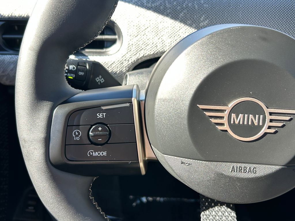 Used 2025 MINI Cooper S image 19