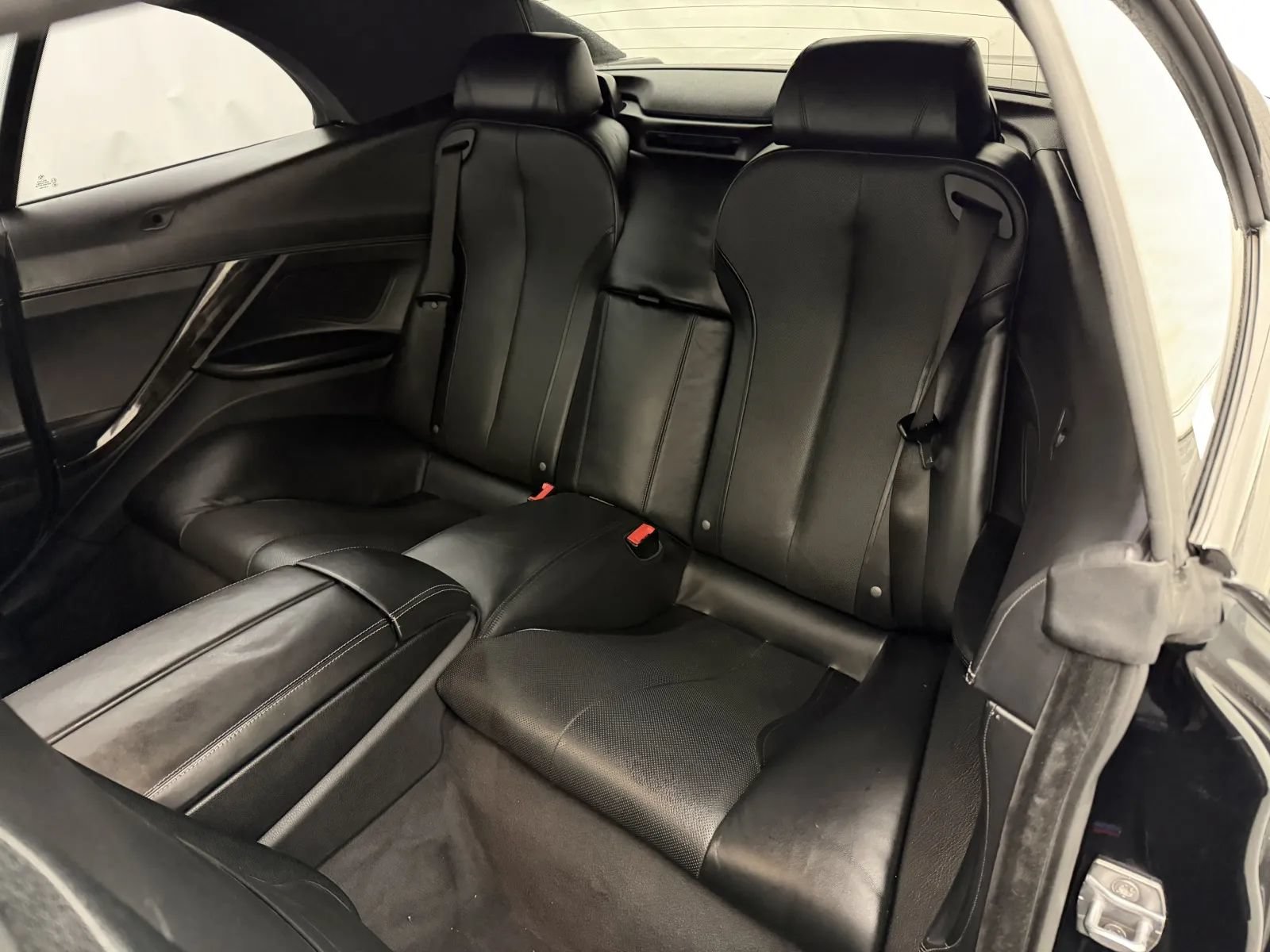 Used 2015 BMW 650i Convertible RWD image 30