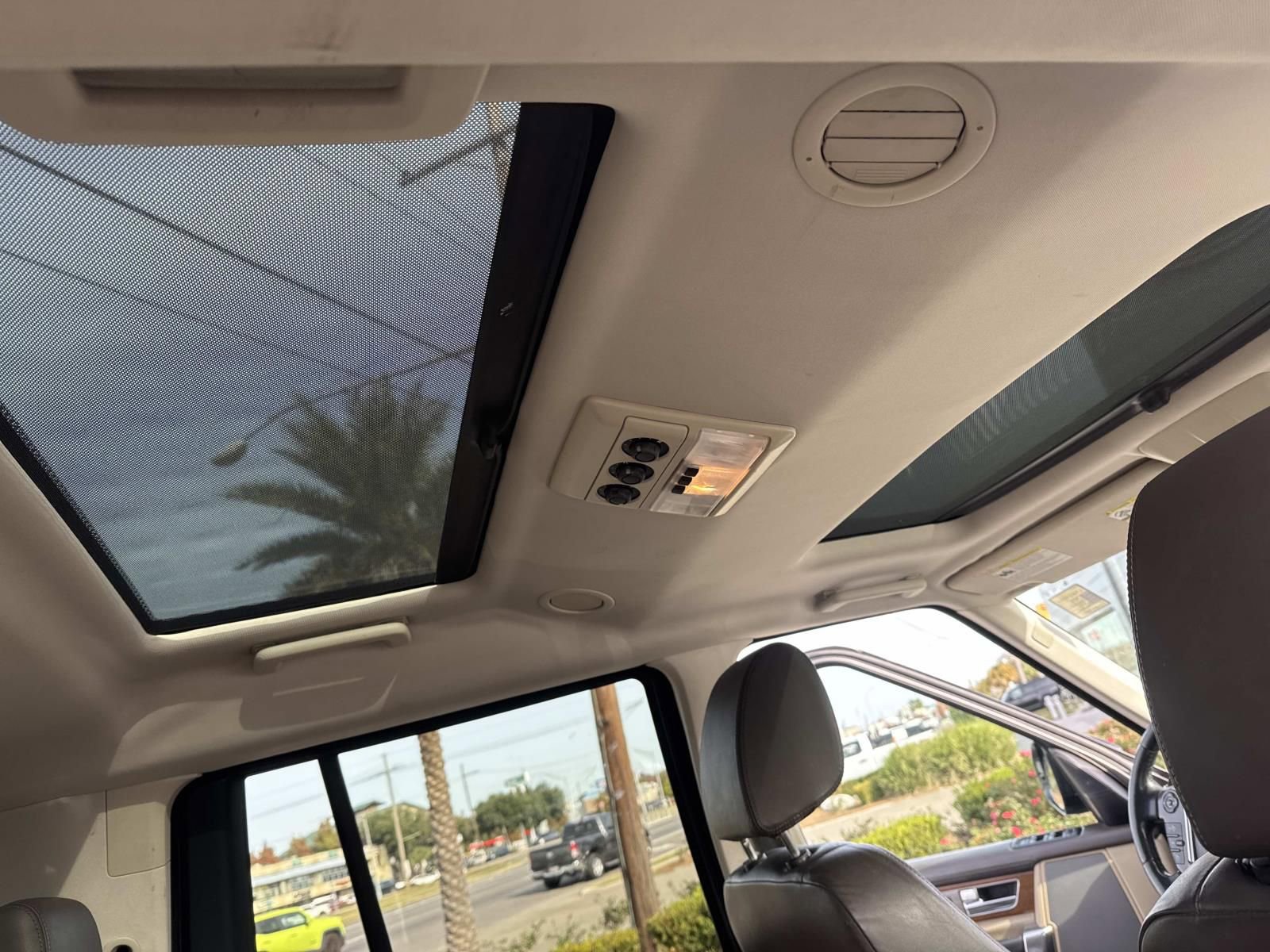 Used 2016 Land Rover LR4 HSE LUX image 10