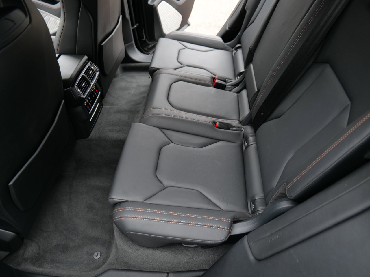 Used 2021 Lamborghini Urus image 47