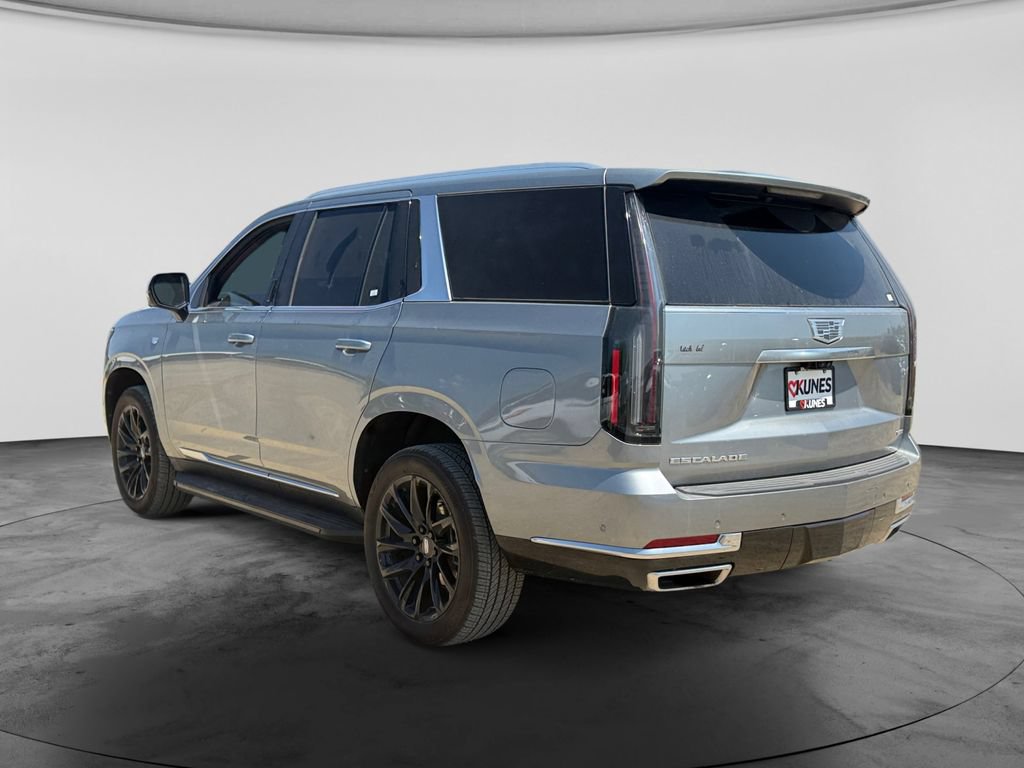 Used 2025 Cadillac Escalade Premium Luxury AWD/4WD image 8