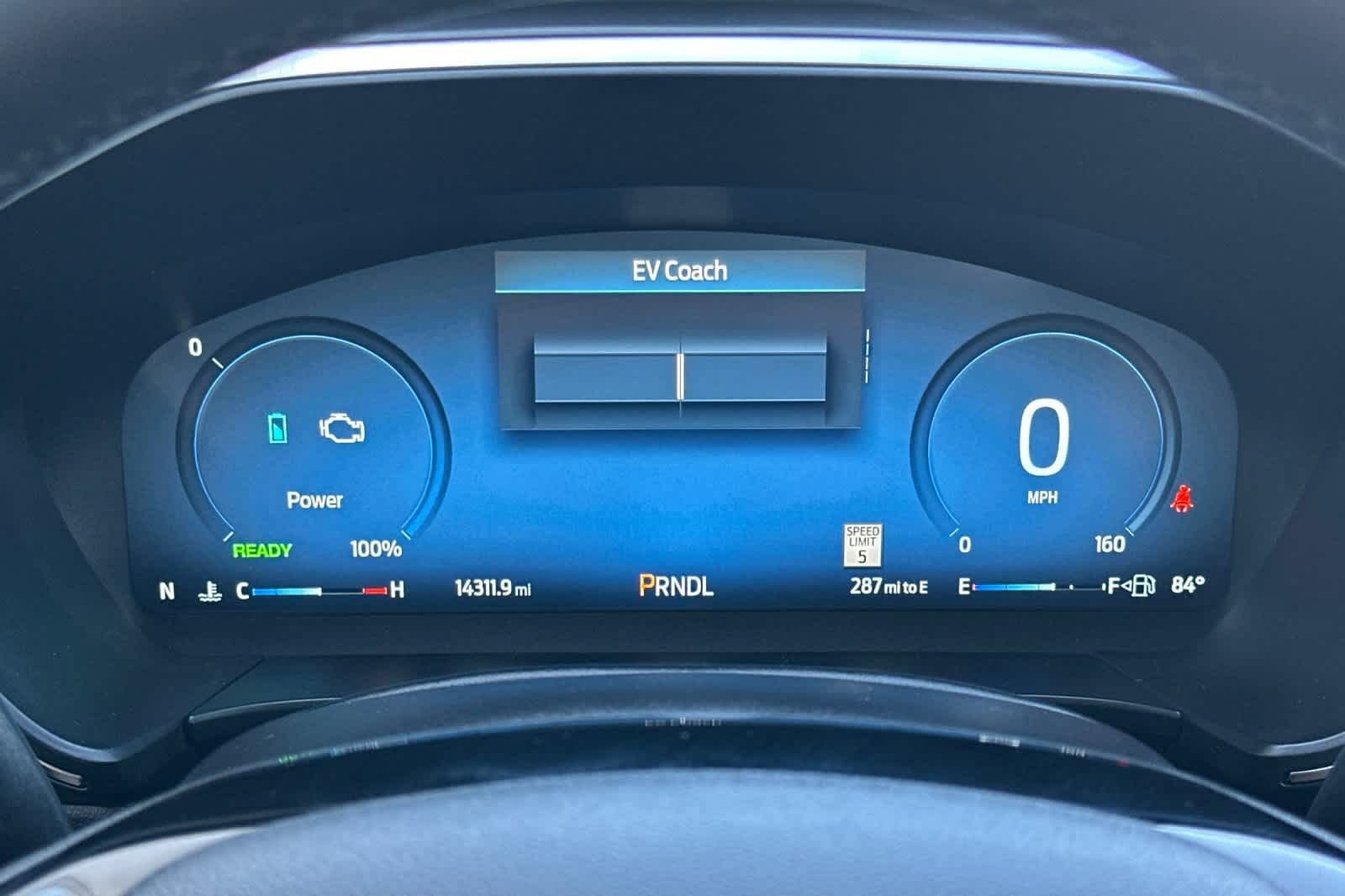 Certified 2024 Ford Escape Platinum w/ Premium Technology Package image 25