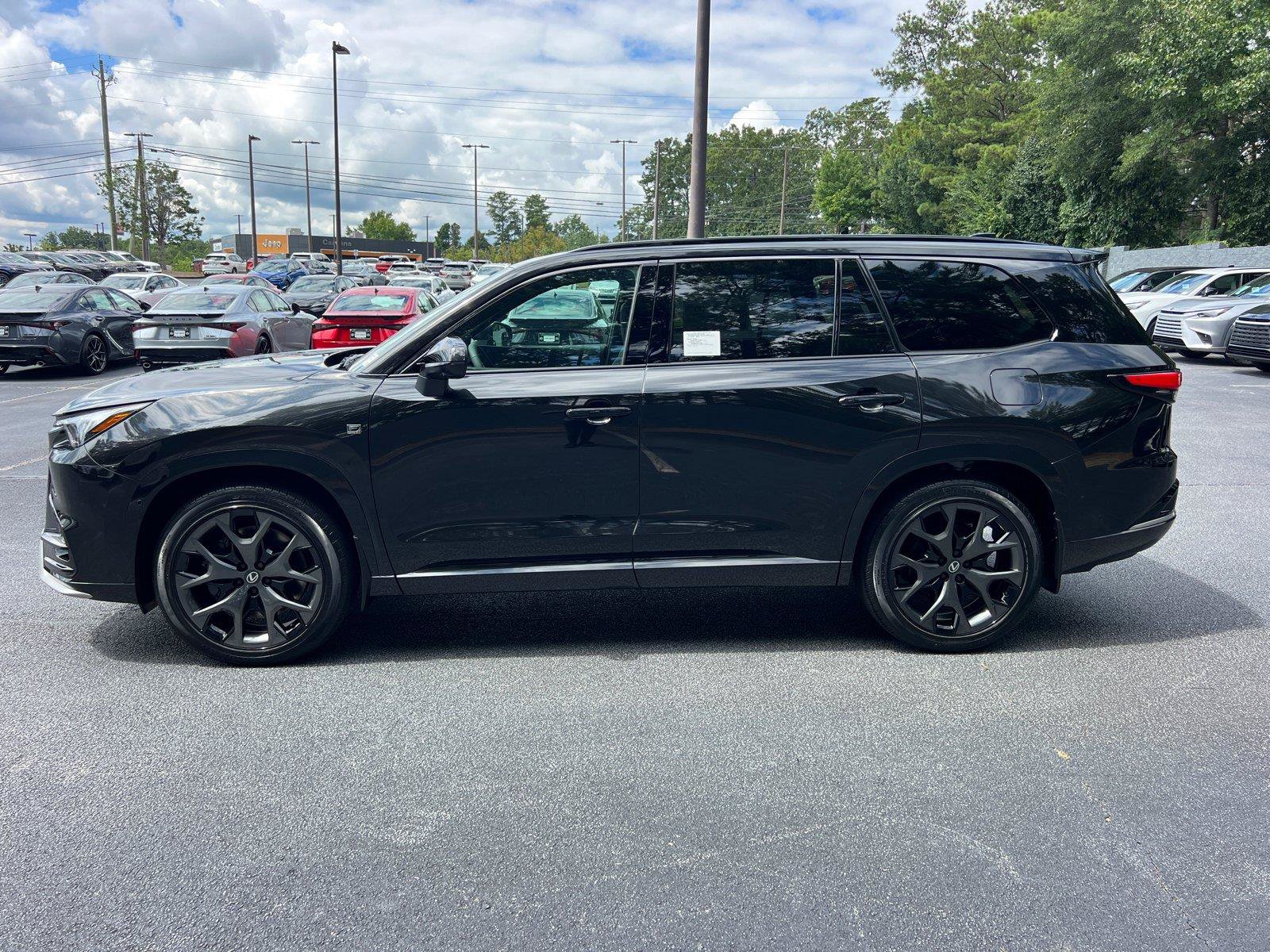 New 2026 Lexus TX 500h AWD image 8